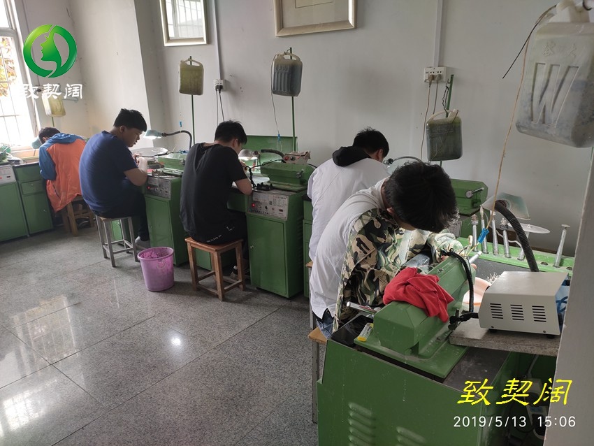 发个广告估计还能发大嘎多孰是孰非阿斯蒂芬